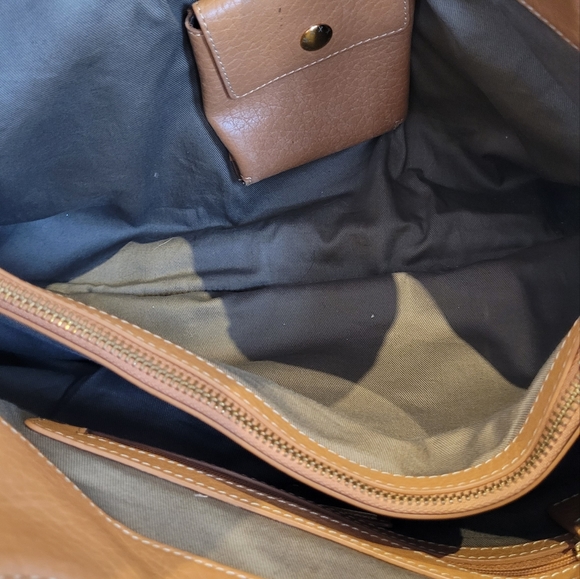 MAXX New York Large Leather Shoulder Bag - Picture 8 of 9